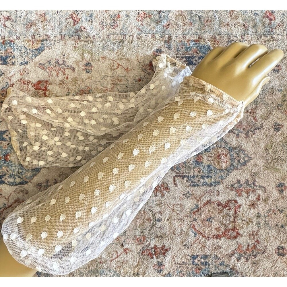 Vintage Ivory Sheer Dotted Tulle Fingerless Arm Sleeves Ruffle Victorian Style